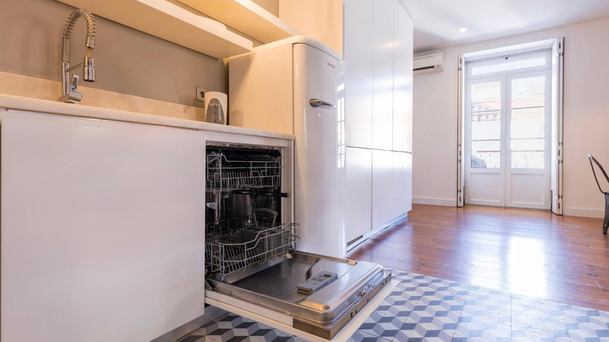 Charming 3Bdr Duplex In City Center By Lovelystay Lisboa Eksteriør bilde