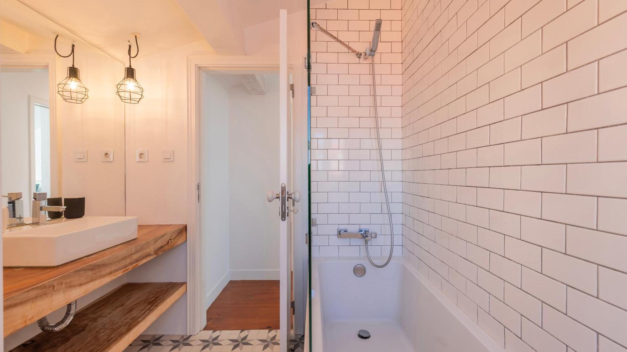 Charming 3Bdr Duplex In City Center By Lovelystay Lisboa Eksteriør bilde